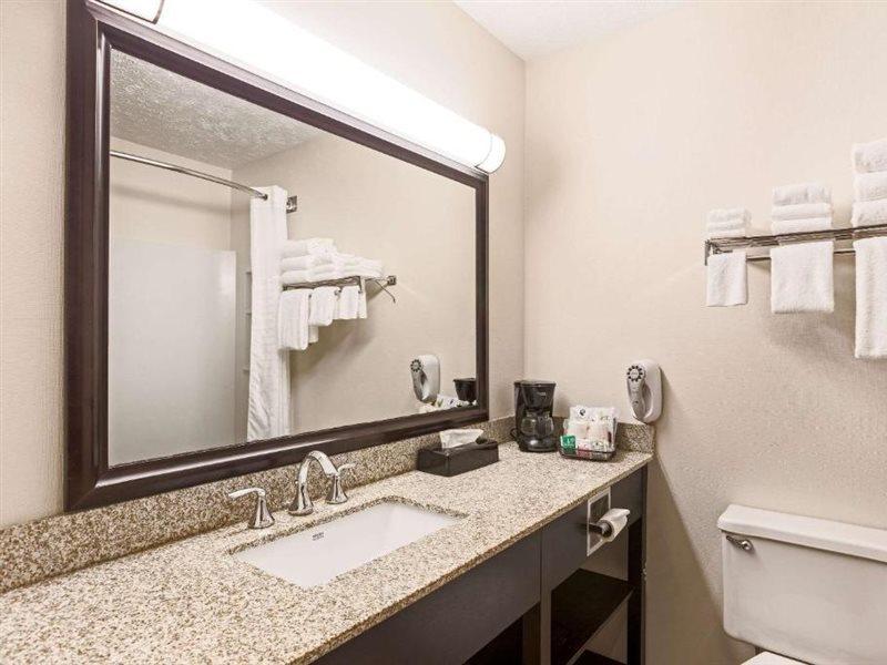 Quality Inn Petoskey-Harbor Springs Dış mekan fotoğraf