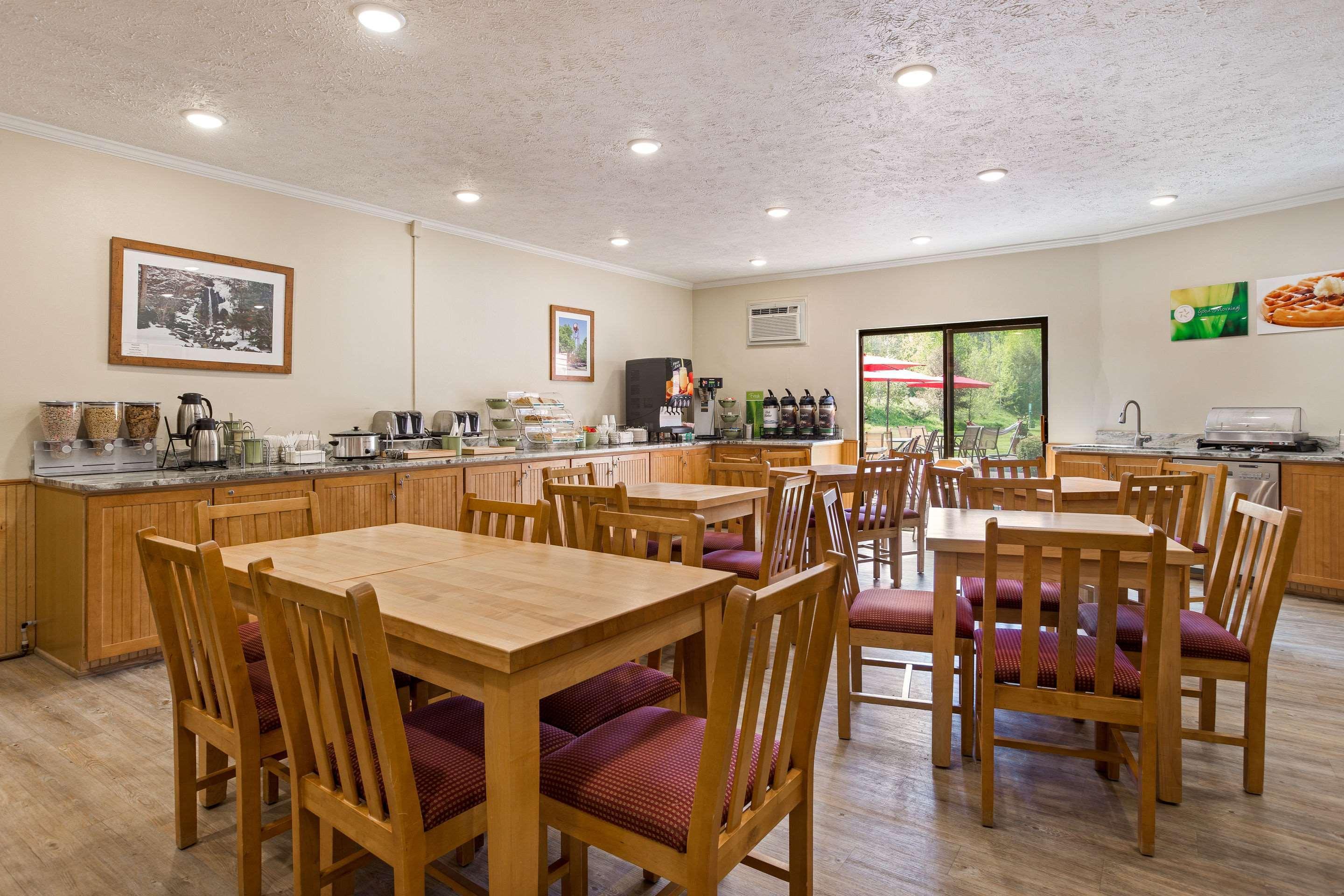 Quality Inn Petoskey-Harbor Springs Dış mekan fotoğraf