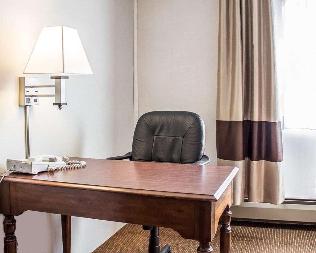 Quality Inn Petoskey-Harbor Springs Oda fotoğraf